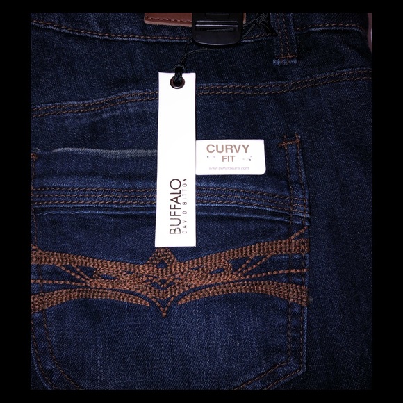 Buffalo David Britton Curvy/Flare Fit - Picture 2 of 5